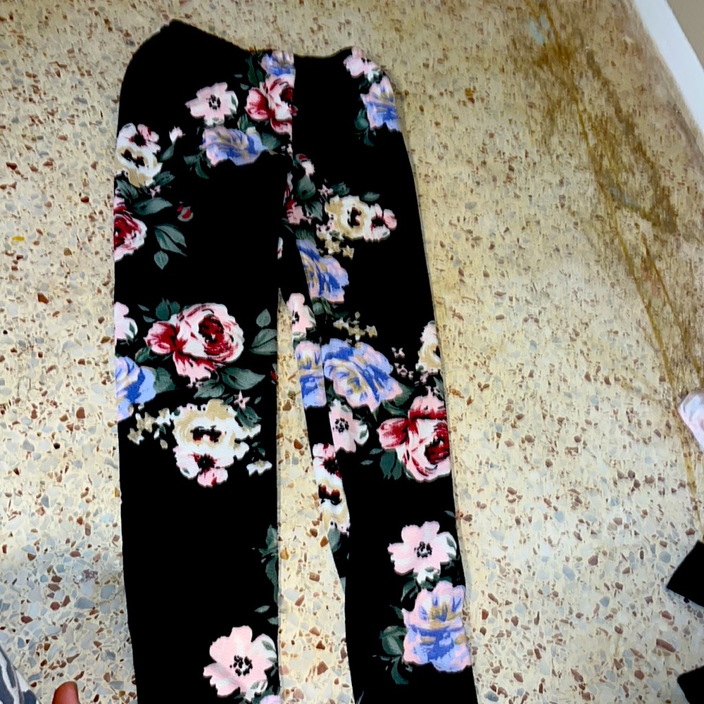 Flower leggings